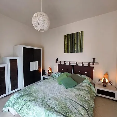 بيت للعطل Casa Il Pino كامايوري