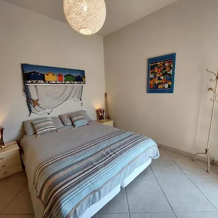 Casa Il Pino بيت للعطل