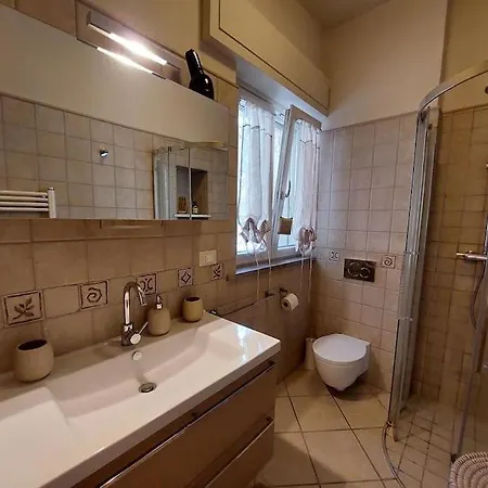 Casa Il Pino بيت للعطل كامايوري
