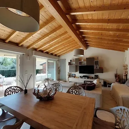بيت للعطل Casa Il Pino *
