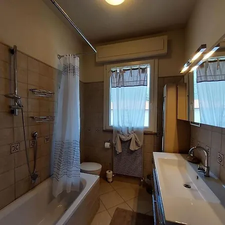 Casa Il Pino كامايوري